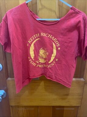 Red Graphic Crop Tee - Keith Richards For President